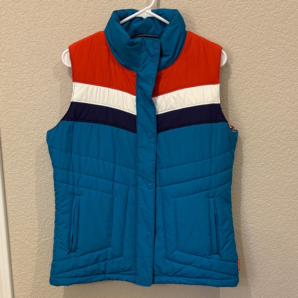 Women’s Columbia Vintage-Inspired Puffer Vest - Large (fits like an XL)